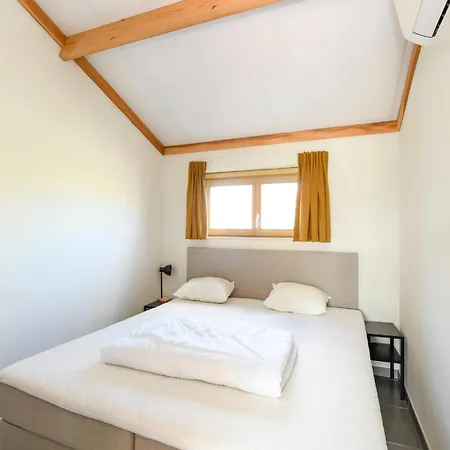 Cozy Dune House Near Koksijde, Cleaning Included *
