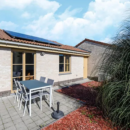 Cozy Dune House Near Koksijde, Cleaning Included Holiday home *